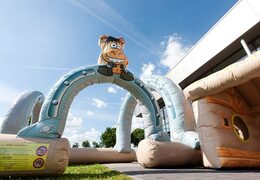 Movable race track with western theme