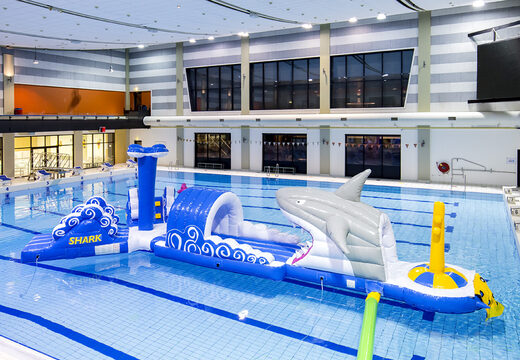 Order 13 meter long obstacle course shark run in a unique design with funny 3D objects and no less than 2 slides for both young and old. Buy inflatable pool obstacle courses online now at JB Inflatables America